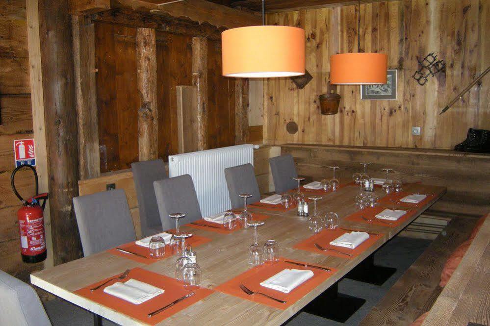 Hotel Restaurant La Couronne Шамони Экстерьер фото